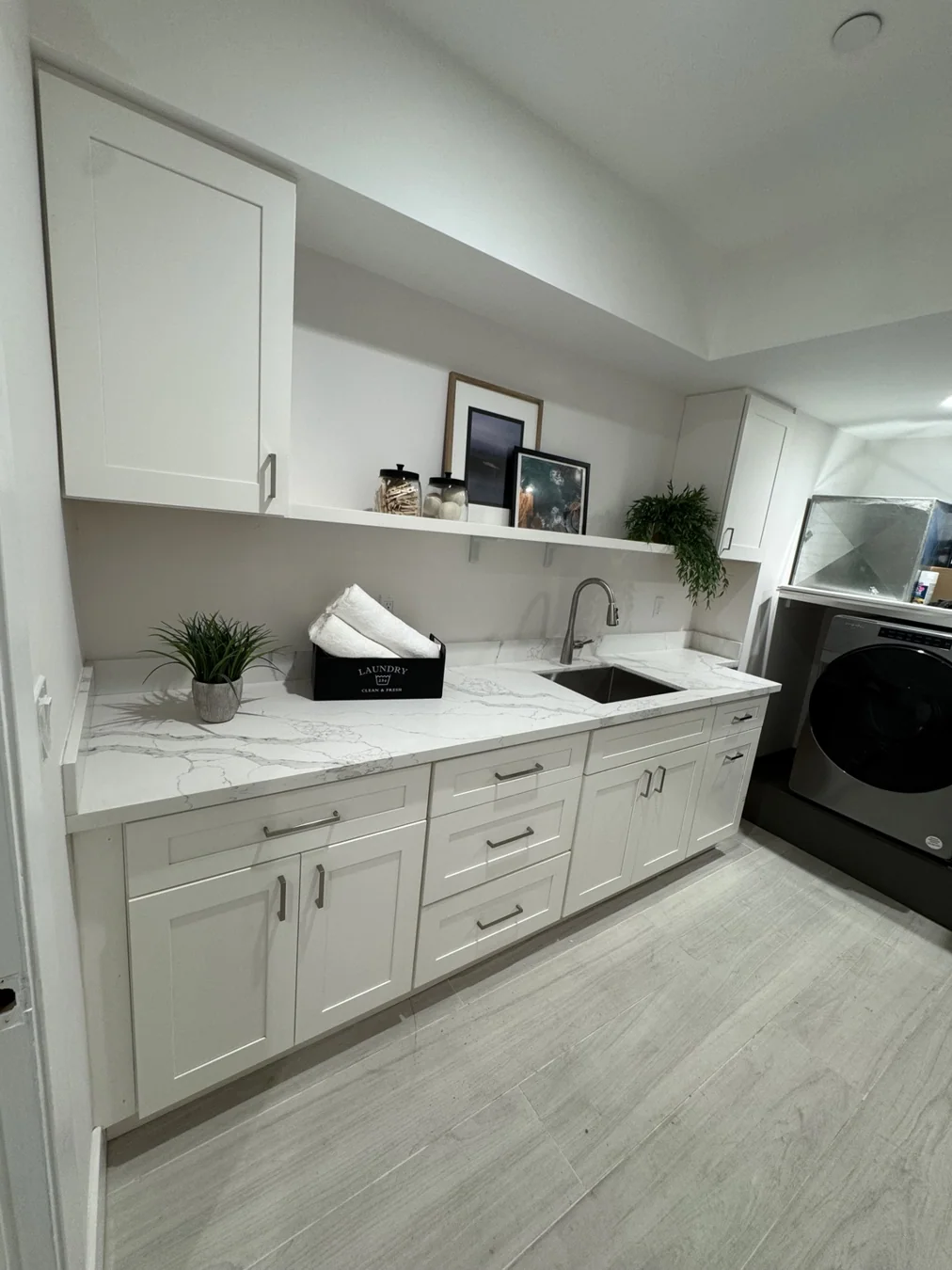 Laundry Room — FRAMEX project portfolio